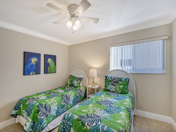 Charming Siesta Key Two Bedroom Vacation Rental